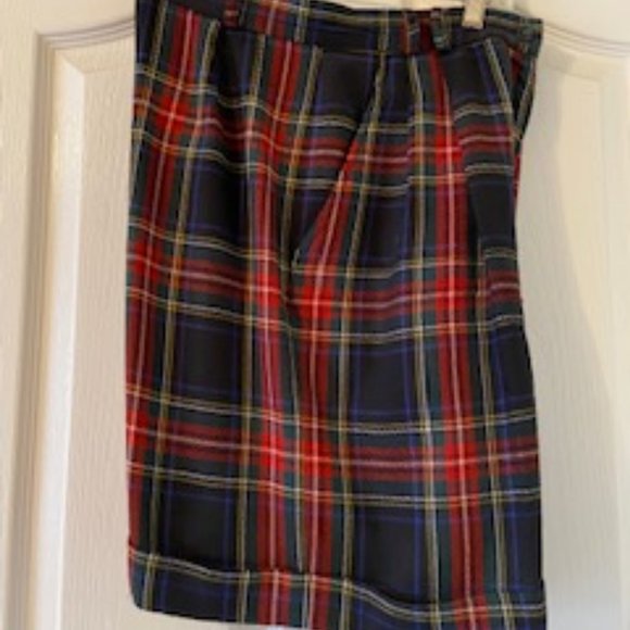 Pants - Vintage Plaid Wool Shorts with Pockets